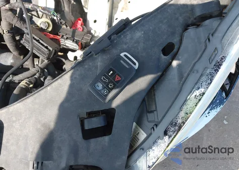 2013 Volvo S60 T5/T5 Platinum/T5 Premier/T5 Premier Plus z USA, uszkodzony, nr VIN YV1612FS3D1213952